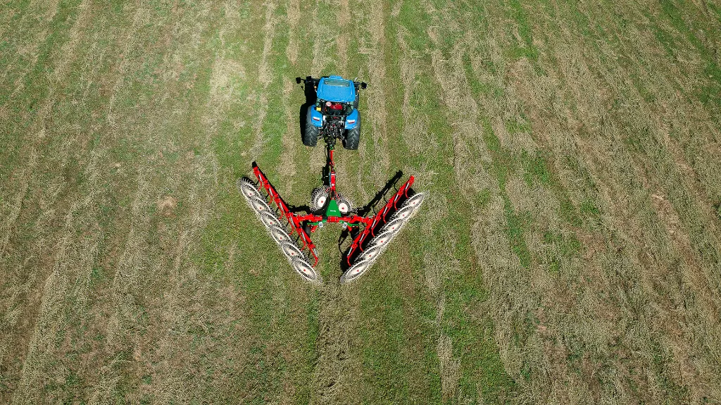 Power_Rake-DJI_0822.webp