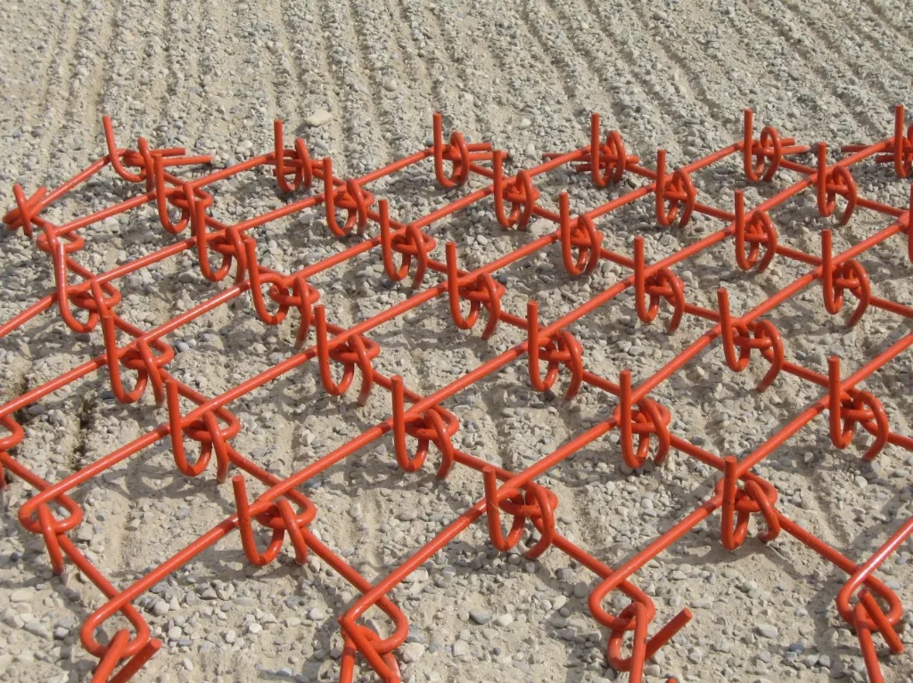 Tram Flex Chain Harrow Large